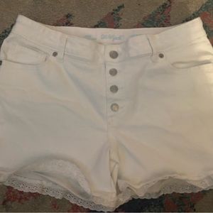 Girls white Cat &Jack shorts